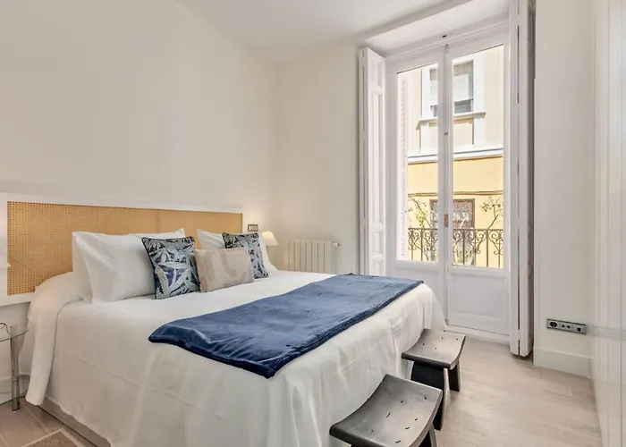 Charming Apartment Near Almudena And Royal Palace Perfect Madrid Stay Royal Palace II