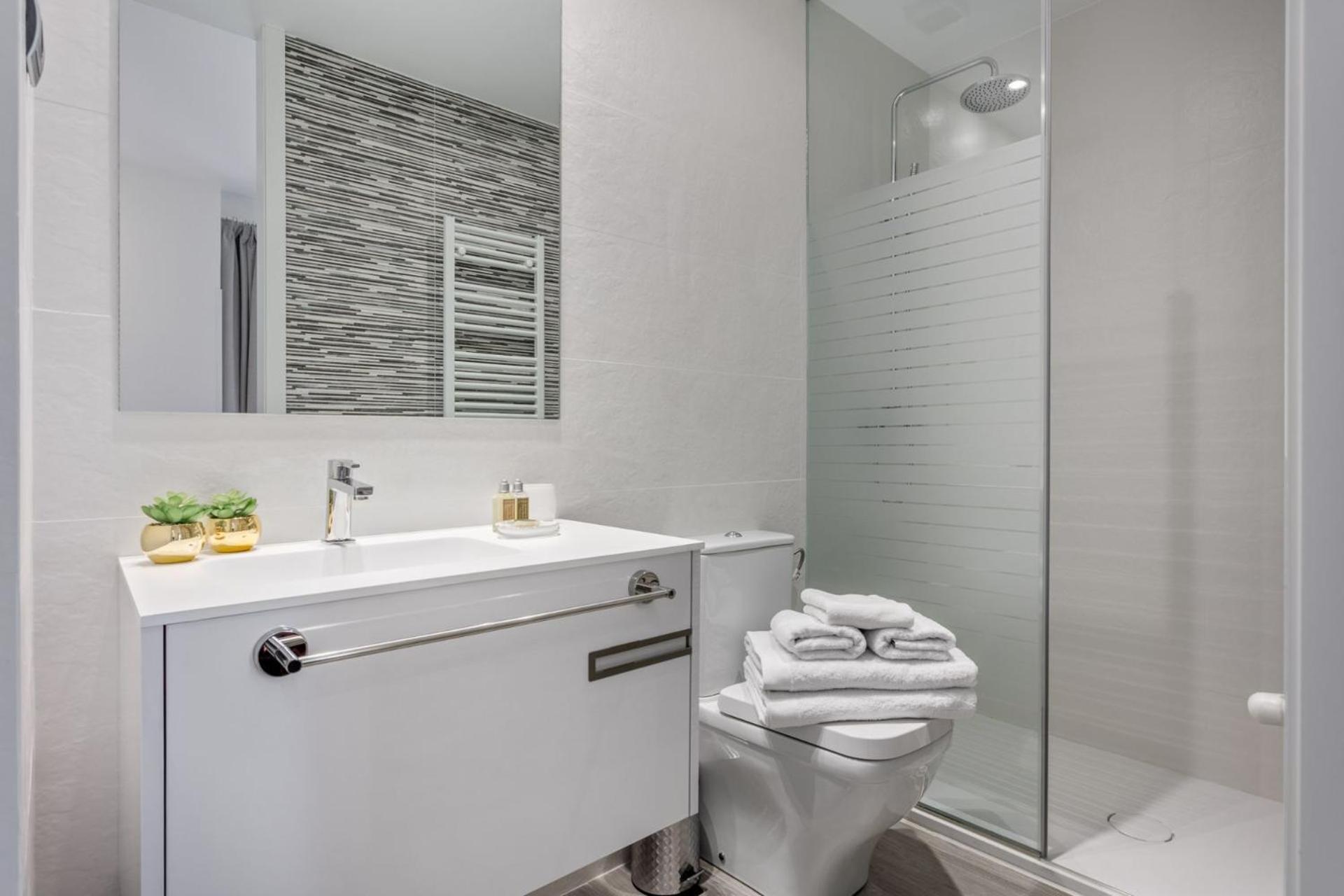 Appartement Charming Near Almudena And Royal Palace Perfect Royal Palace Ii Madrid